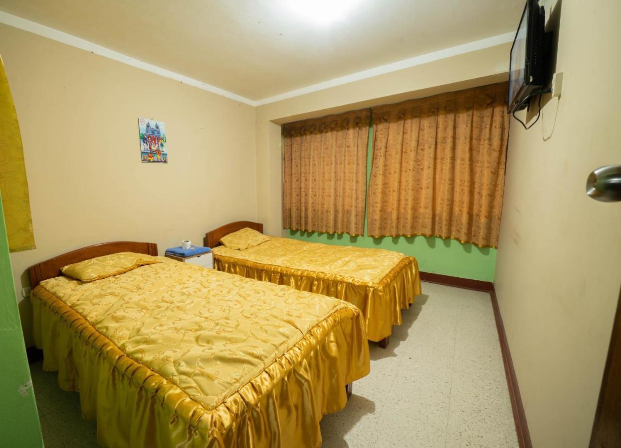 Hostal Tarapaca Otel Huánuco Dış mekan fotoğraf